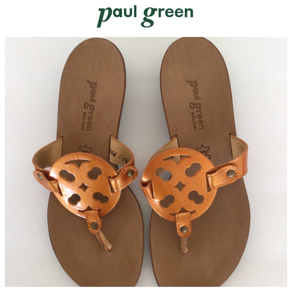 PAUL GREEN LEATHER THONG SANDALS NWT SIZE 8